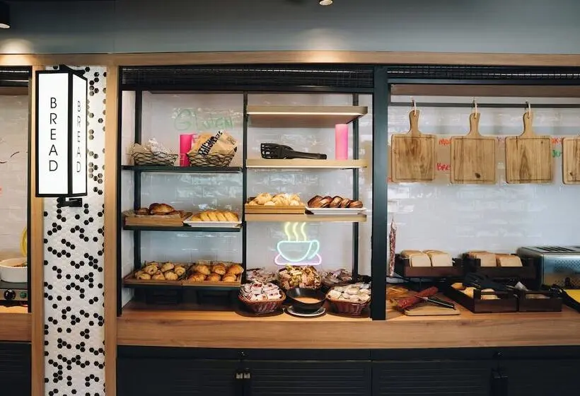 Hotel Moxy Barcelona