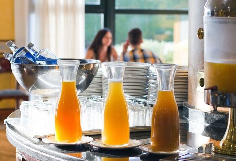 فندق Oca Puerta Del Camino