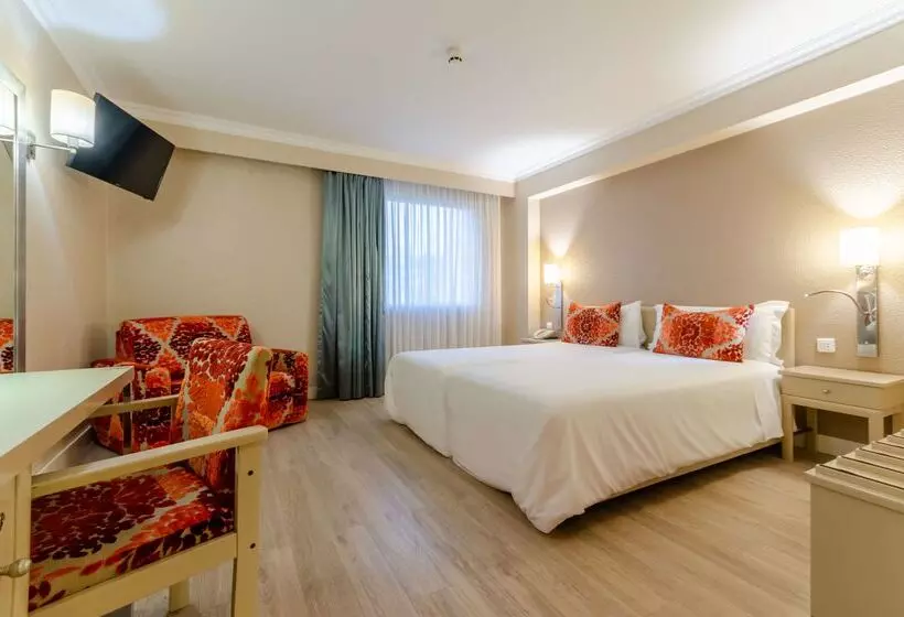 هتل Olissippo Marques De Sa