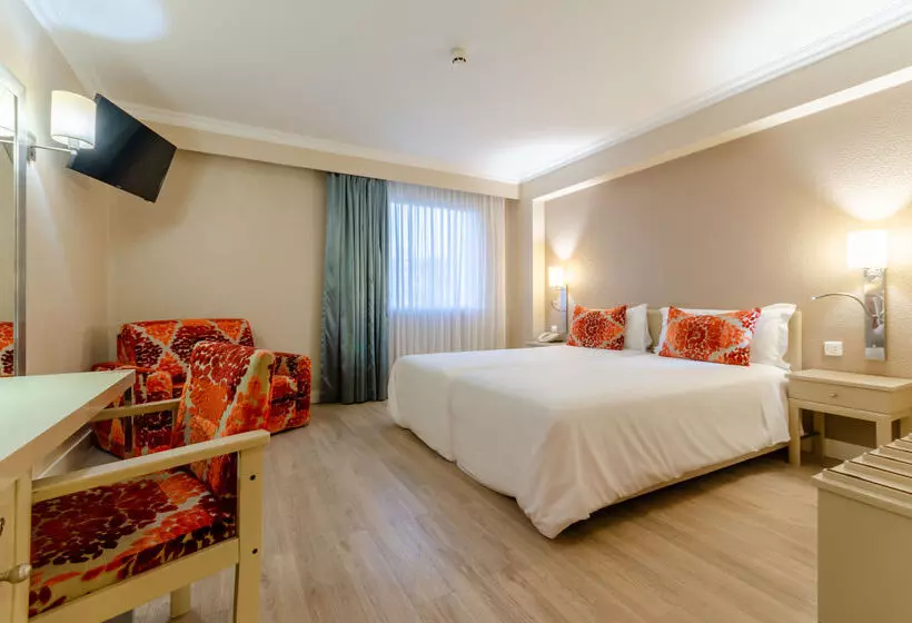 هتل Olissippo Marques De Sa