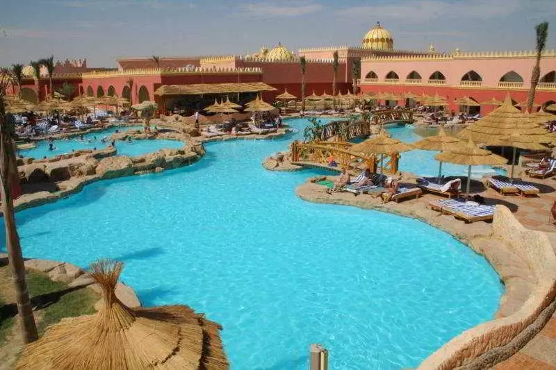 ホテル Pickalbatros Alf Leila Wa Leila Resort  Neverland Hurghada