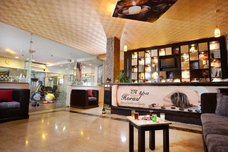 ホテル Pickalbatros Alf Leila Wa Leila Resort  Neverland Hurghada