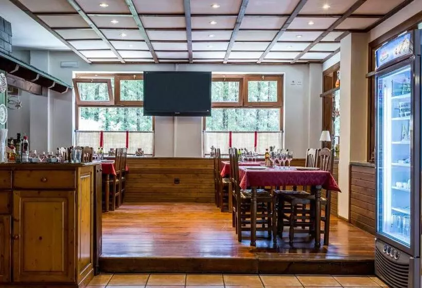 فندق San Anton Benasque