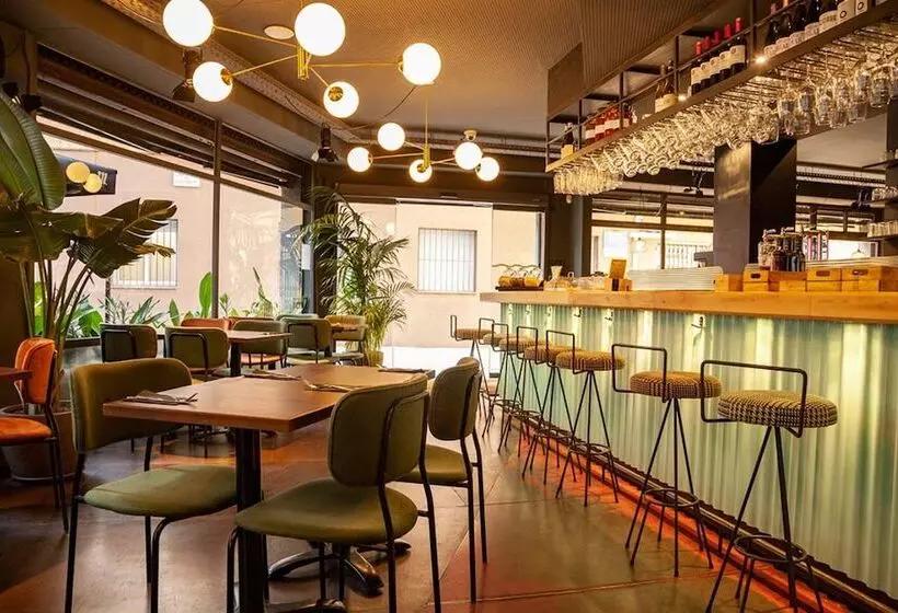 Отель Sixties Ramblas