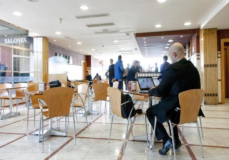 Hotel Zenit Logrono