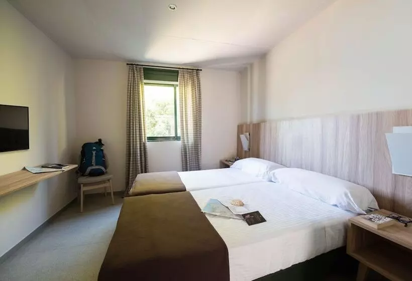 Albergue Monte do Gozo