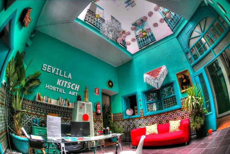 Sevilla Kitsch Hostel Art