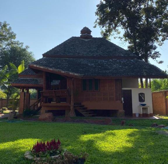 酒店 Romsak Resort