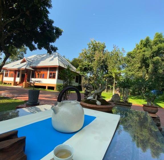 酒店 Romsak Resort