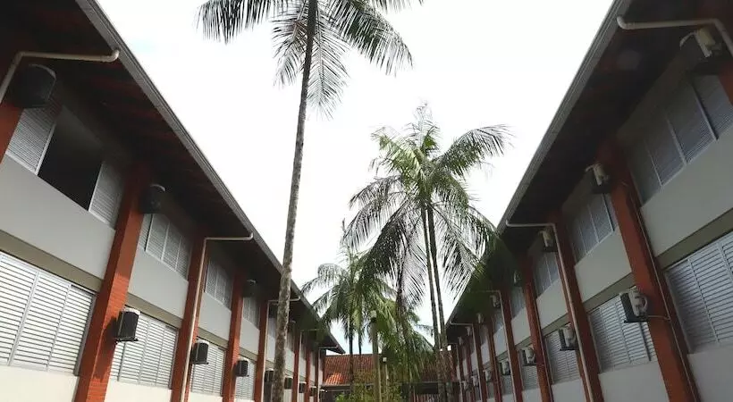 Majatalo Pousada Pontal De Guaratuba