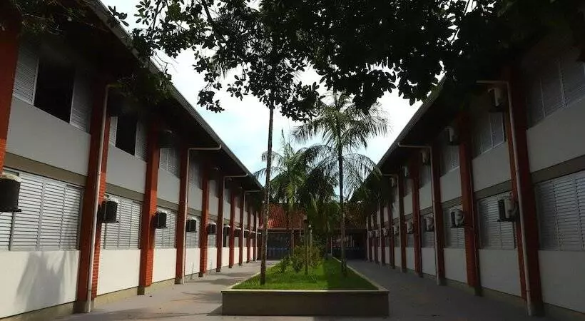 Majatalo Pousada Pontal De Guaratuba