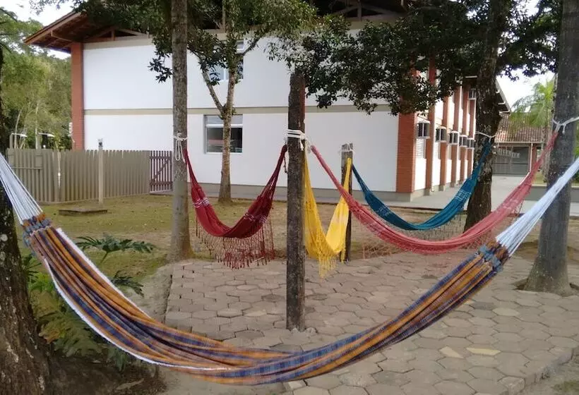 Majatalo Pousada Pontal De Guaratuba