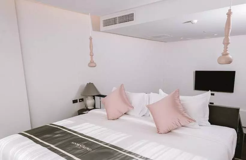 ホテル Sooknirund