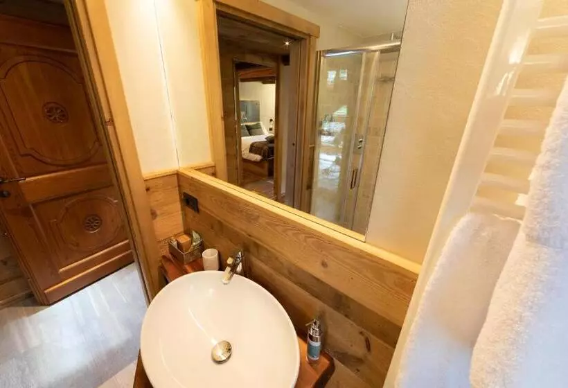 Majatalo La Cascata Chambres D Hôtes