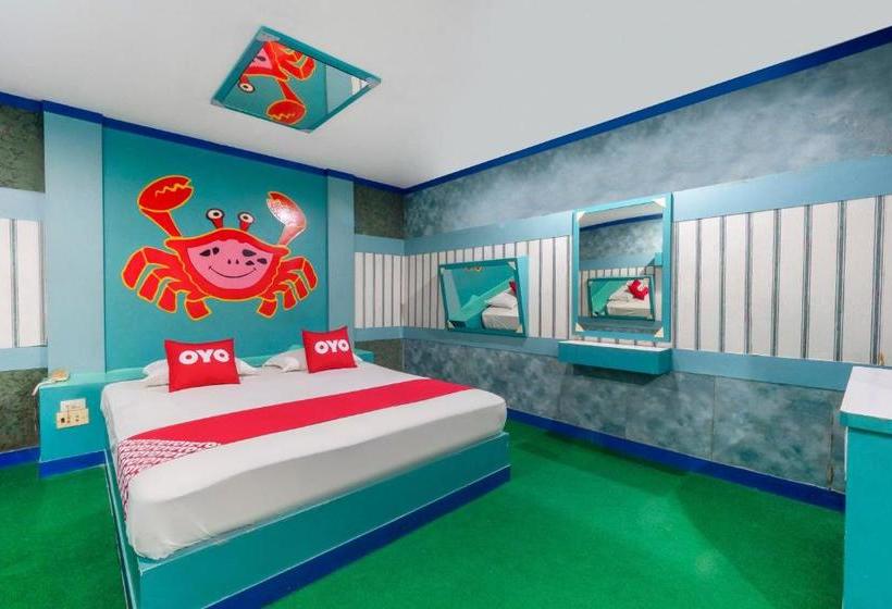 호텔 Oyo 764 Lets Go