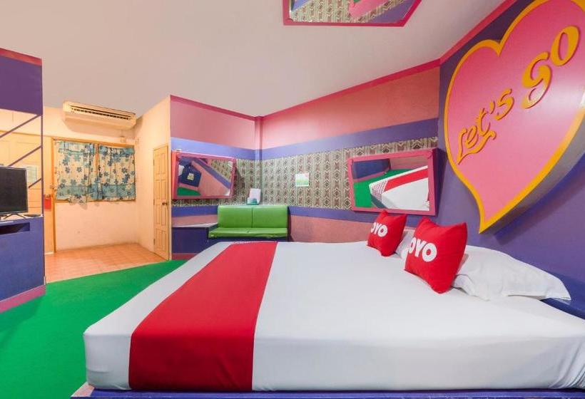 호텔 Oyo 764 Lets Go