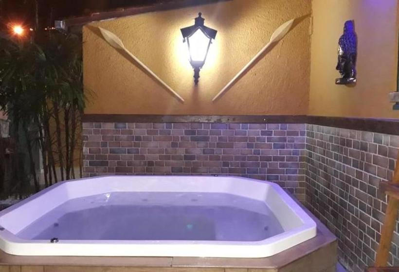 膳宿费 Pousada Cantinho Do Pê Guarujá