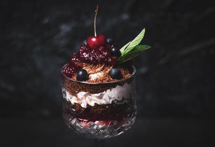 هتل Vanaga Ligzda