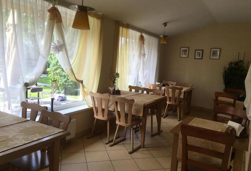 هاستل Mamos Virtuve