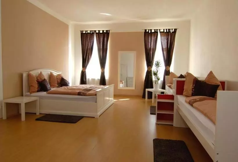 Fontana Pizzeria   Pension