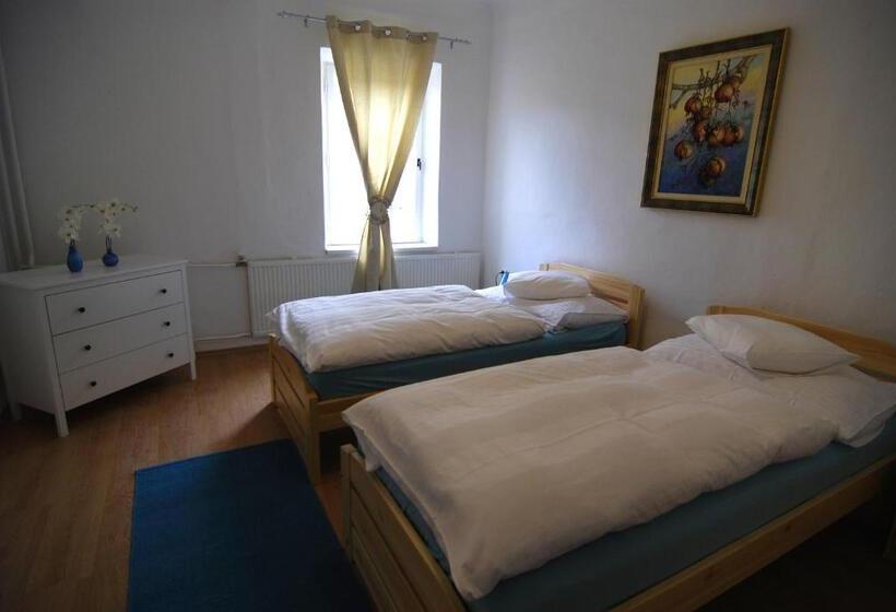 Fontana Pizzeria Pension