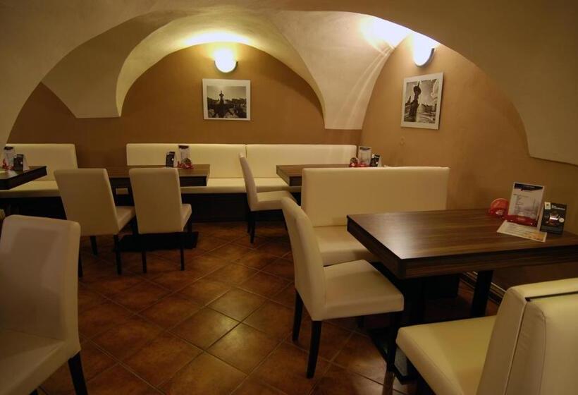 Fontana Pizzeria Pension