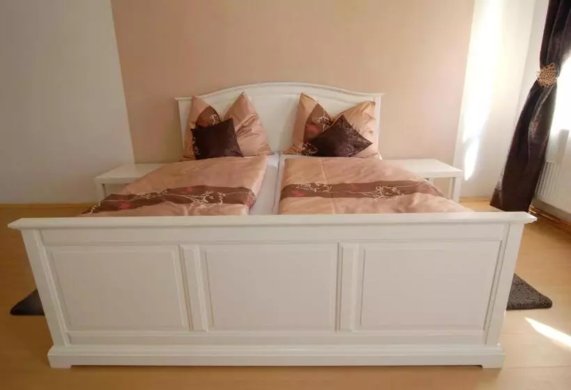 Fontana Pizzeria   Pension