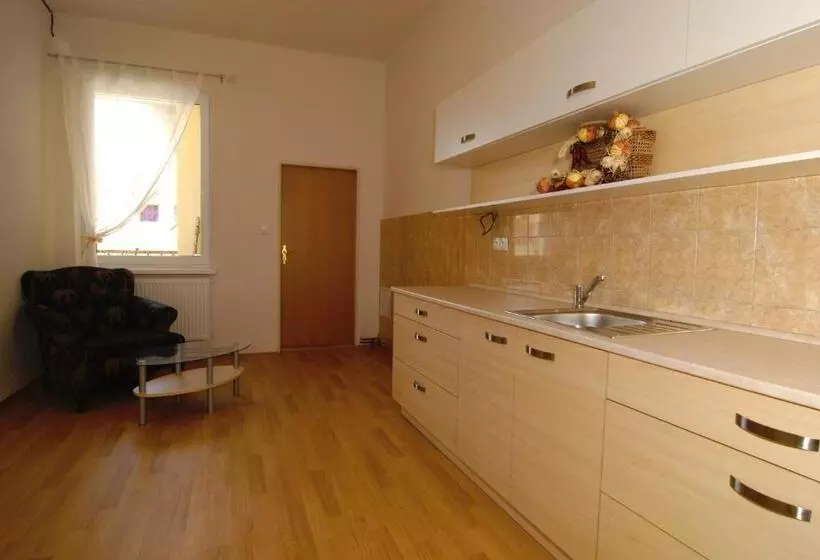 Fontana Pizzeria   Pension