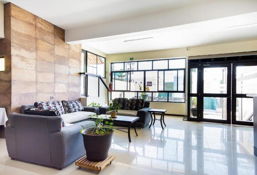 هتل Es Catedral Torreón