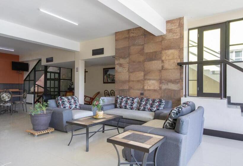 هتل Es Catedral Torreón