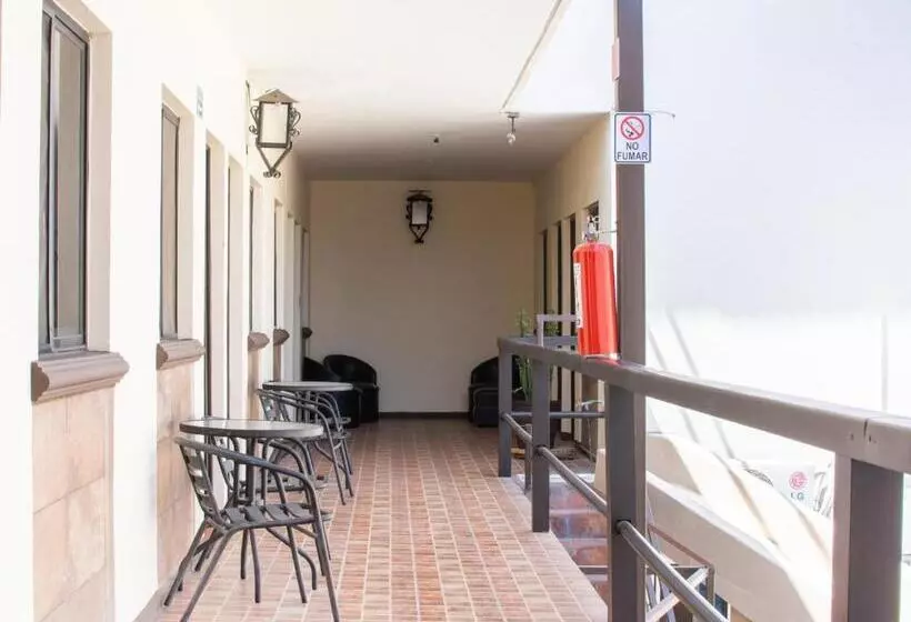 Hotelli Es Catedral Torreón