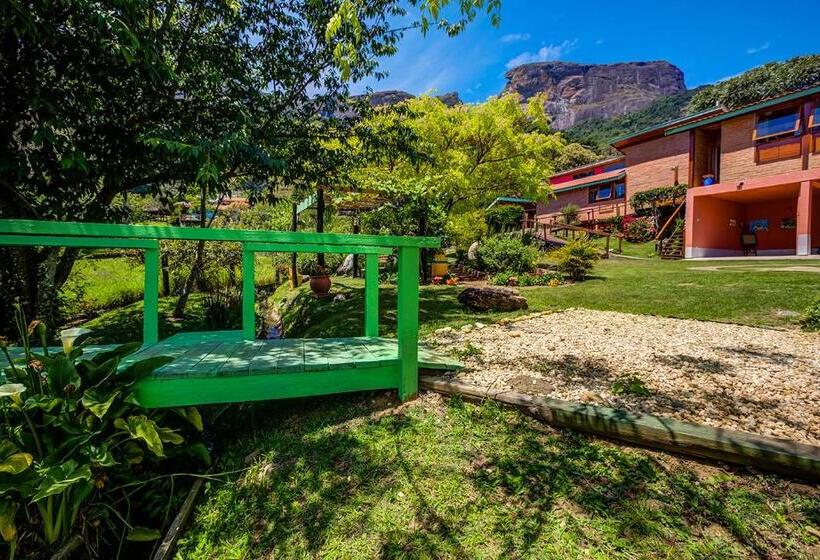 Pension Hospedaria Estação Píccola No Quintal Da Pedra Do Baú