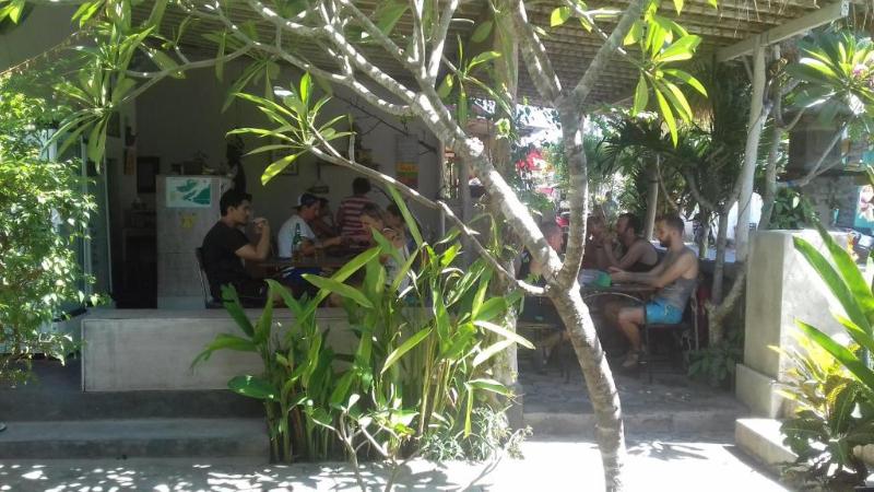 Otel Kawans Inn Lembongan