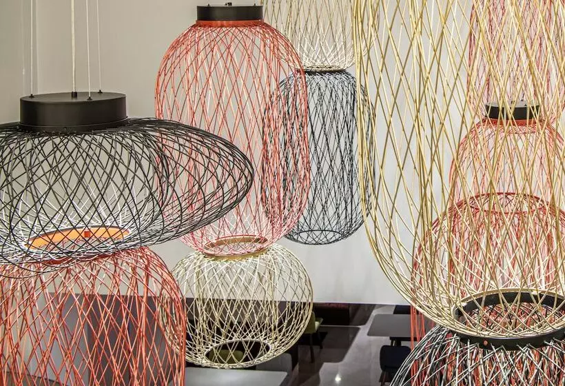 ホテル Park Inn By Radisson Jeddah Madinah Road