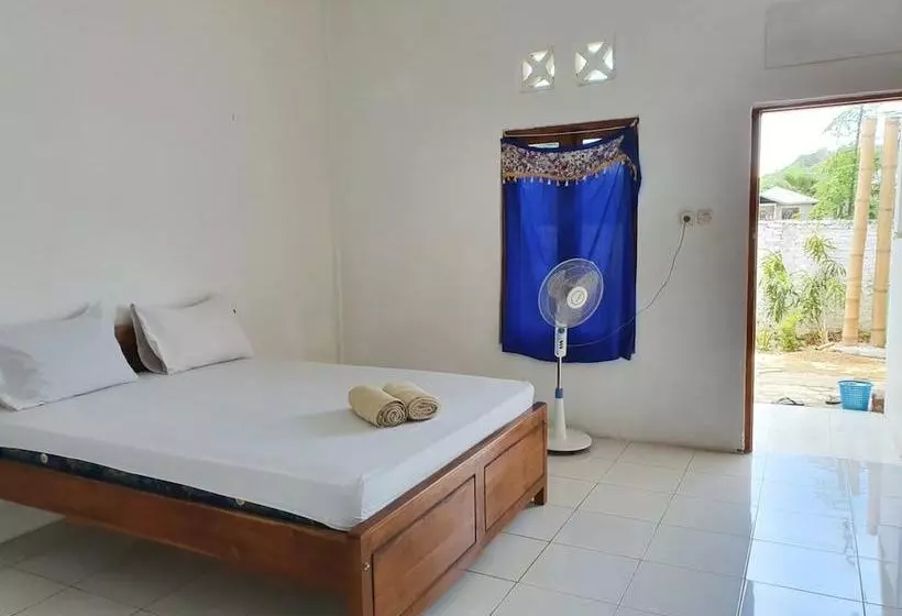 پانسیون Flores One Love Homestay And Tours