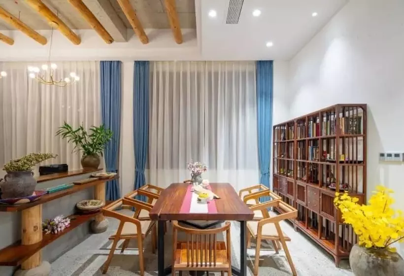 Majatalo Huisen Huishe Guesthouse