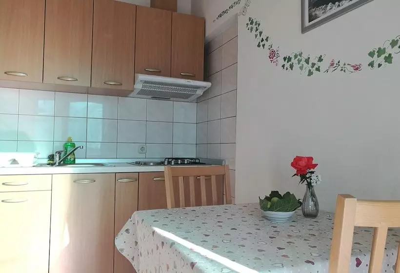 Apartments Krželj