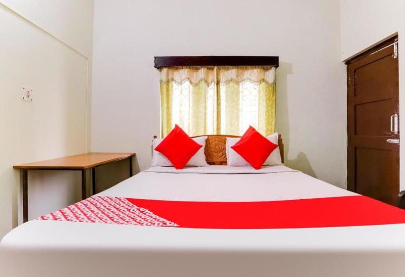 Hotelli Oyo 49388 Sanctuary Residencies