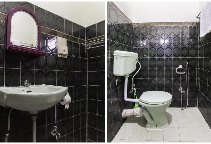 Hotelli Oyo 49388 Sanctuary Residencies