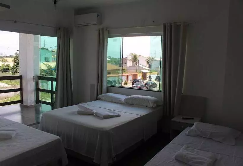 پانسیون Pousada E Hostel Praia Do Foguete