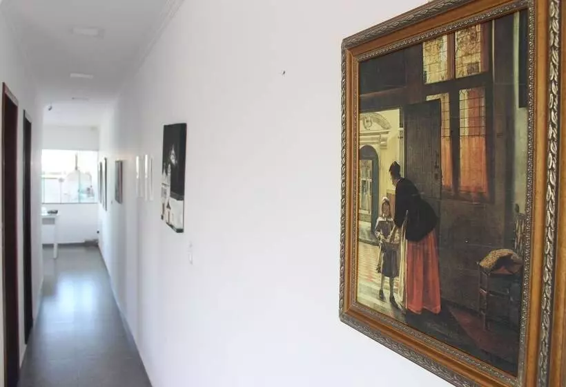 پانسیون Pousada E Hostel Praia Do Foguete