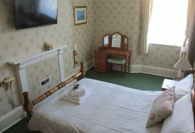 Отель Ashwood Grange