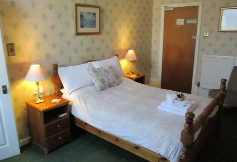 Отель Ashwood Grange