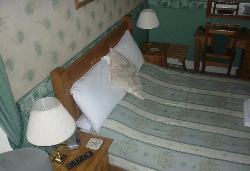 Отель Ashwood Grange