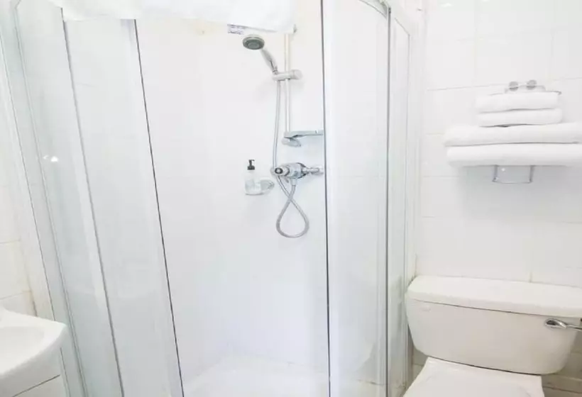 בית מלון כפרי Bentley