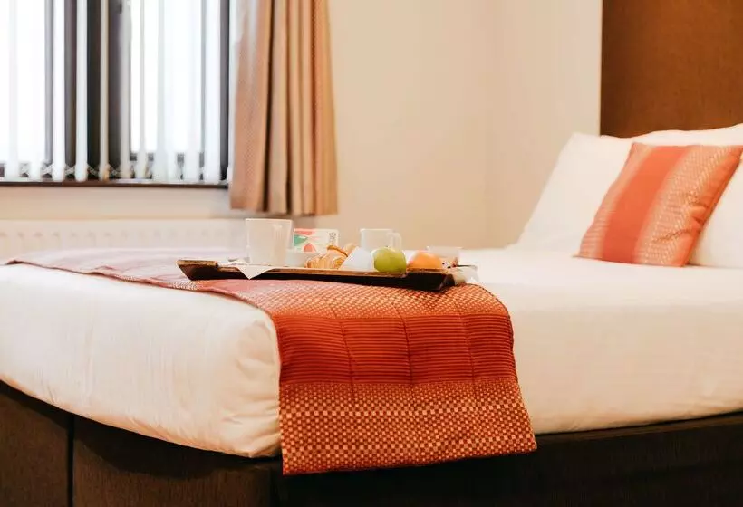 Отель Best Western Bradford Guide Post