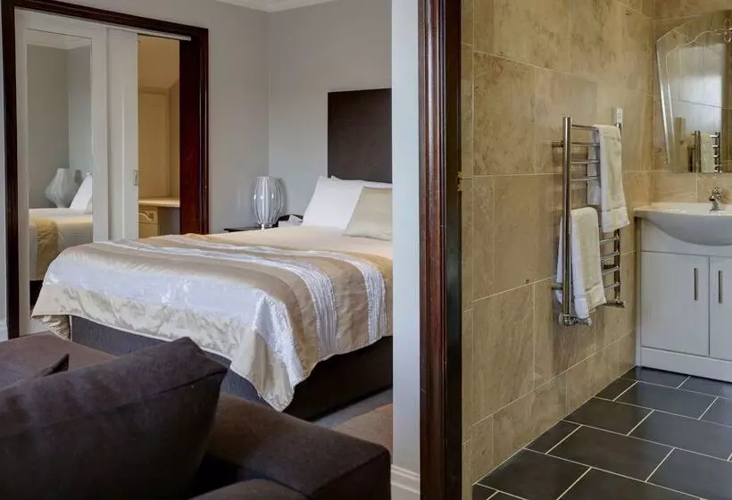 Отель Best Western Bradford Guide Post