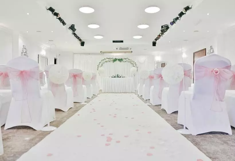 Отель Best Western Bradford Guide Post