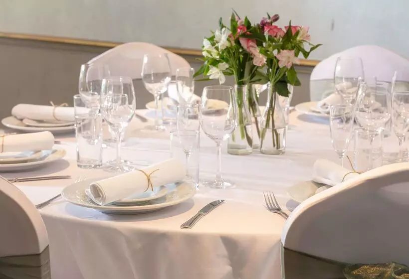 Sleeping Bear Hotels Dorchester