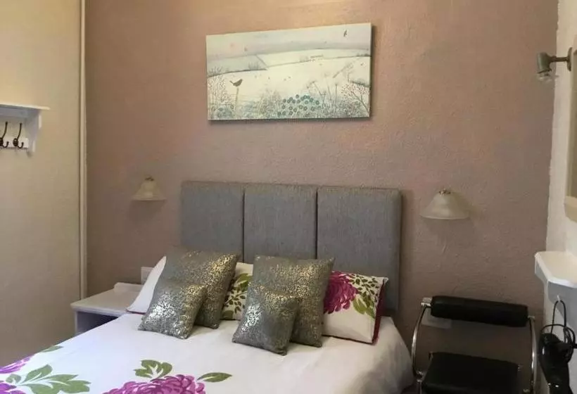 호텔 Kirkstall Guest House